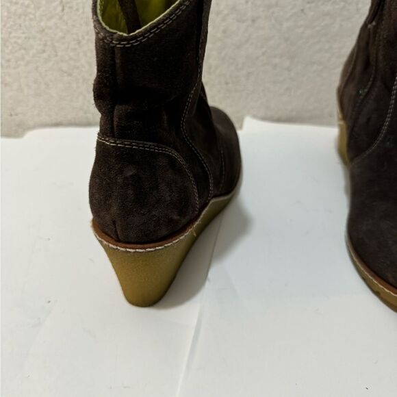 Boden Wedge Ankle Boots Side Zipper 8.75" High 3" Heel Brown Leather - Picture 7 of 15
